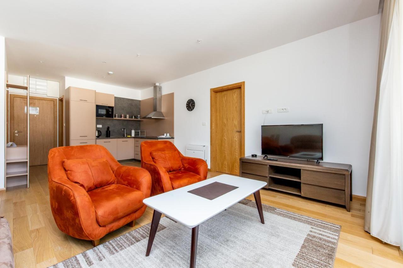 Lora In Apartman Budva